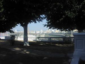 ORAN promenade de l etang et une vue